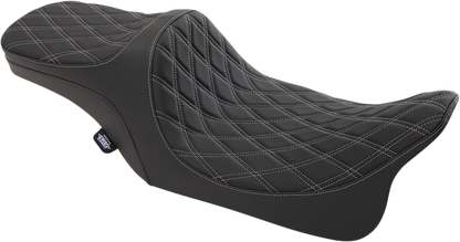 Drag Specialties Predator III Seat fits 1997-2007 Harley Davidson Touring FLHX