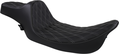 Drag Specialties Predator III Extended Diamond Seat fits 1997-07 Harley Touring