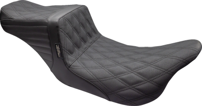 Le Pera Tailwhip Diamond Grip Tape Seat for 2008-2024 Harley Touring LK-587DDGP