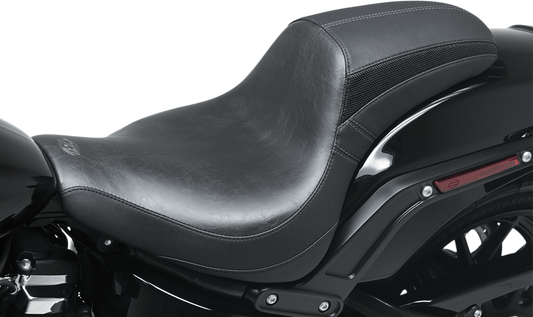 Mustang Tripper Fastback Seat for 2018-2023 Harley Fat Bob FXFB FXFBS 75709