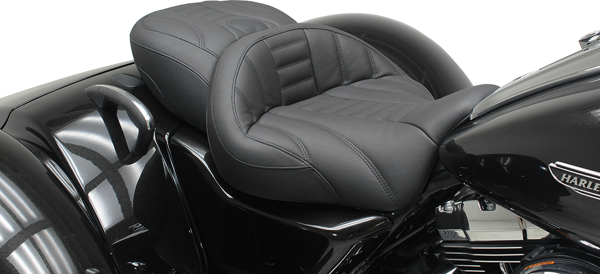 Mustang Deluxe Super Touring Seat for 2015-2021 Harley Freewheeler FLRT Trike